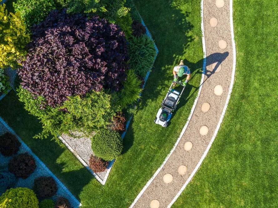 An aerial view of a hardscape walkway with a nj landscaper